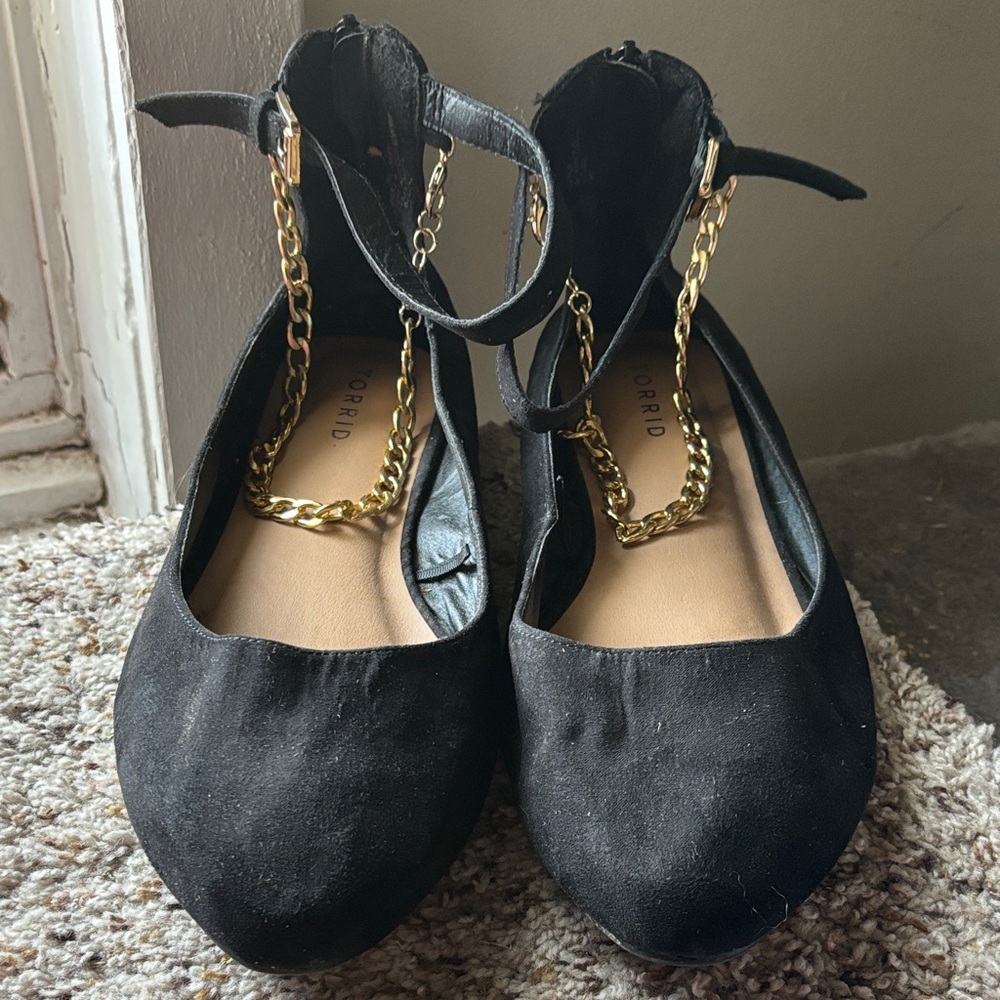 Torrid Black Flats with Gold Chain Detail